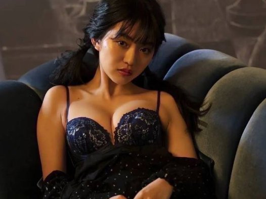 丰田露娜又名丰田留妃既漂亮又大胆