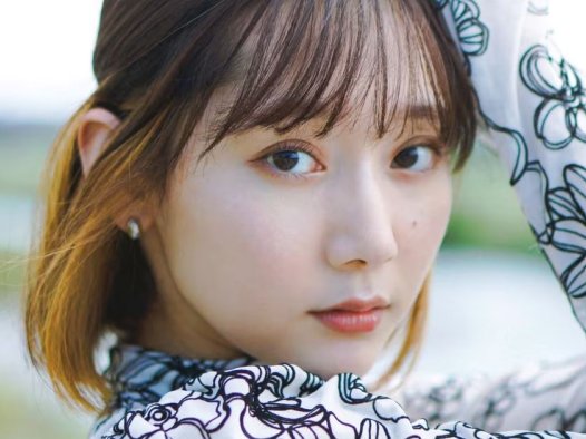 高井真菜气质大变 大胆造型公开